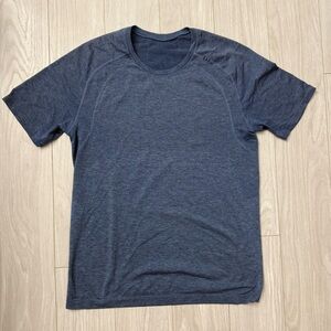 Lululemon Metal Vent Tech 2.0 T Shirt Blue Size Medium